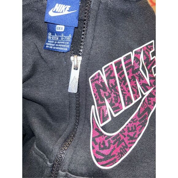 Nike Sweatshirt Girls Size 6 Black Hoodie Full Zip Swoosh - Picture 3 of 3